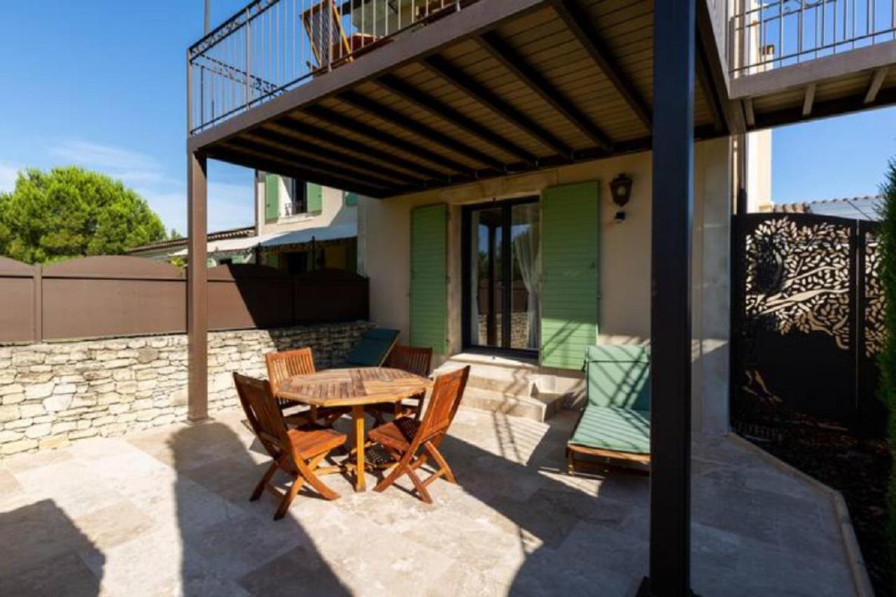 La Bastide De L Etang Apartment L'Isle-sur-la-Sorgue Bagian luar foto