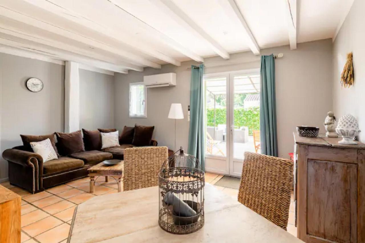 La Bastide De L Etang Apartment L'Isle-sur-la-Sorgue Bagian luar foto
