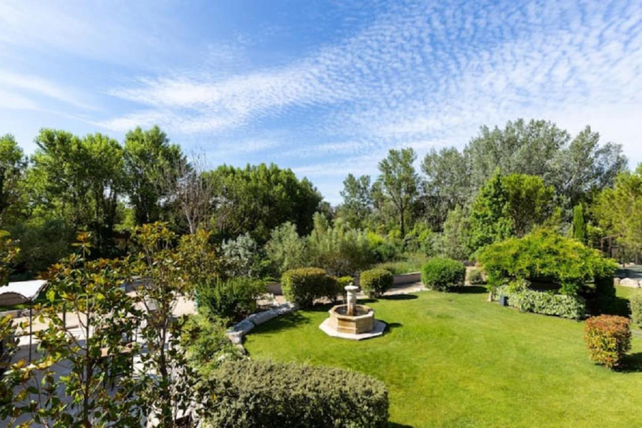 La Bastide De L Etang Apartment L'Isle-sur-la-Sorgue Bagian luar foto